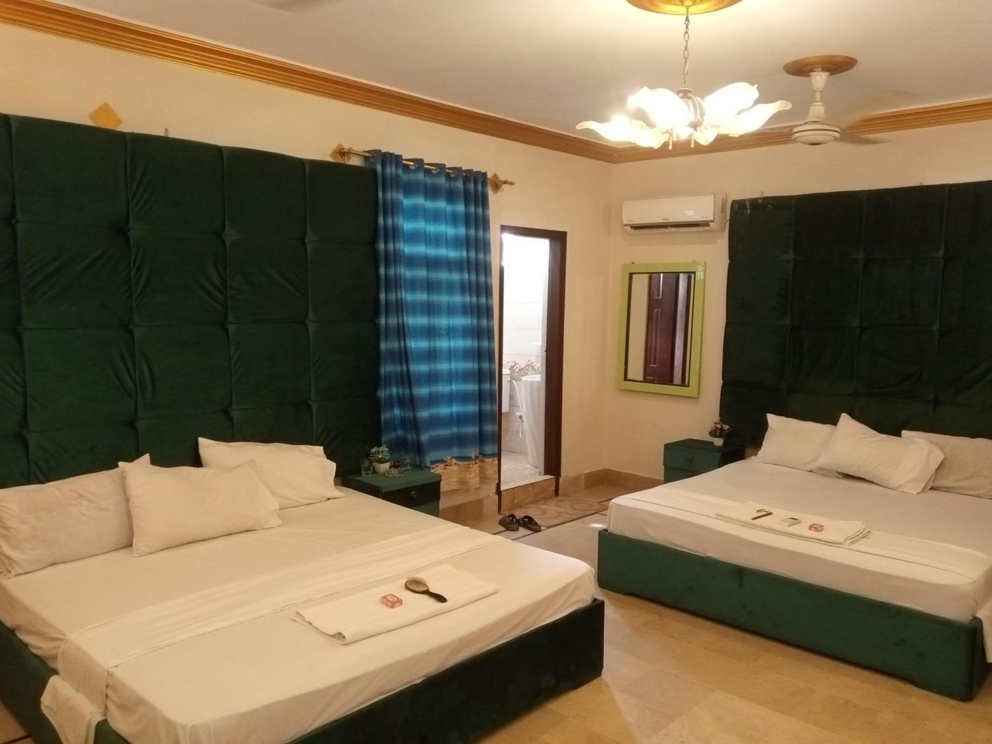 Hotel Crown Plaza, Near Karachi Airport, Darul Sehat Hospital, Dow, Agha Khan And Liaqat Hospital Dış mekan fotoğraf