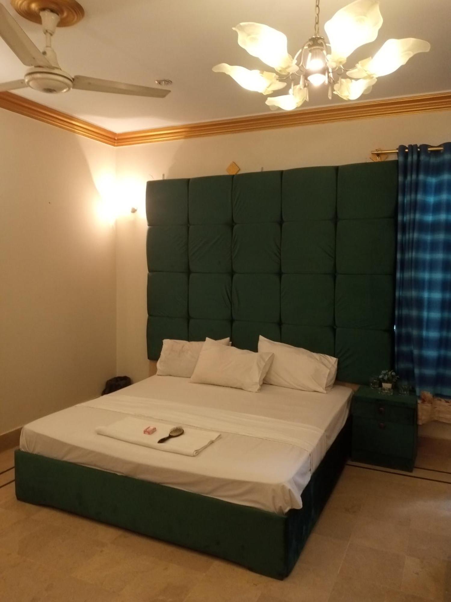 Hotel Crown Plaza, Near Karachi Airport, Darul Sehat Hospital, Dow, Agha Khan And Liaqat Hospital Dış mekan fotoğraf